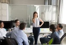 How to Handle the 7 Most Awkward Moments at Work awkward moment at work