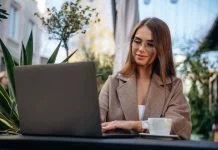 How Advanced Business Degrees Help You Navigate Today’s Job Market advanced business degrees