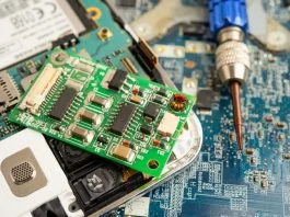 Repairing computer hardware