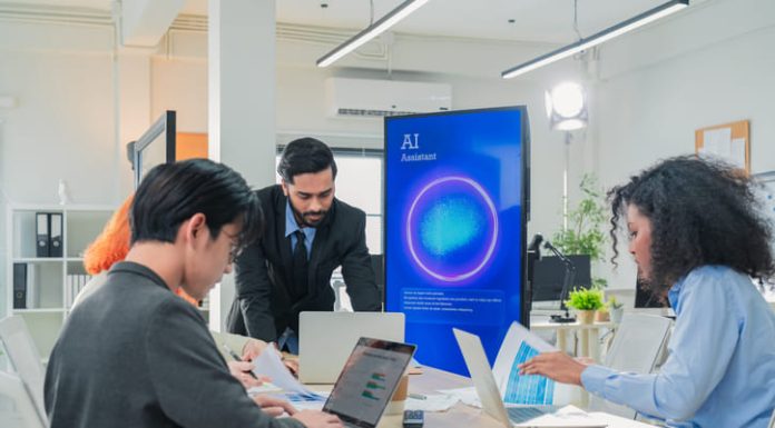 AI collaboration in start up business