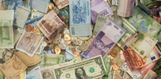 currency volatility strategy