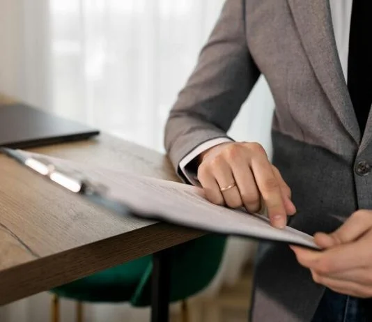 Outcome Bias In Leadership Decisions