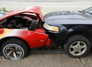 How to Protect Your Rights After a Car Accident Cars are involved in a frontal collision.