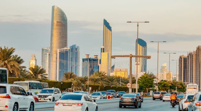 buy a used car in the UAE