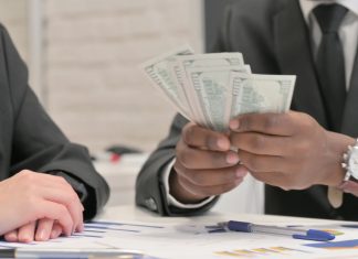 What Determines a CTO’s Salary? Key Factors Like Industry, Stage, and Tech Stack Explained CTO salary