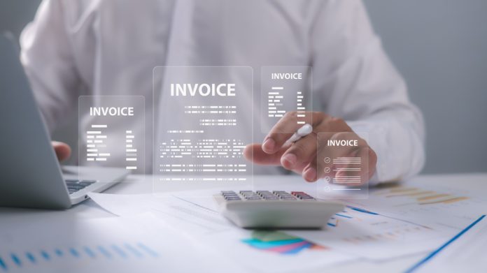 UK e-invoicing mandates