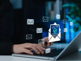 Catch-All Email Verification in B2B: How to Reduce Risk Without Losing Good Contacts Catch-All Email - Verified email communication