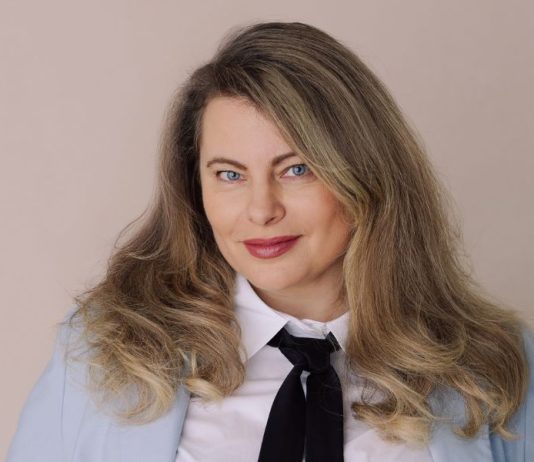 AI in Grant Writing Transforms Strategy, Not Jobs