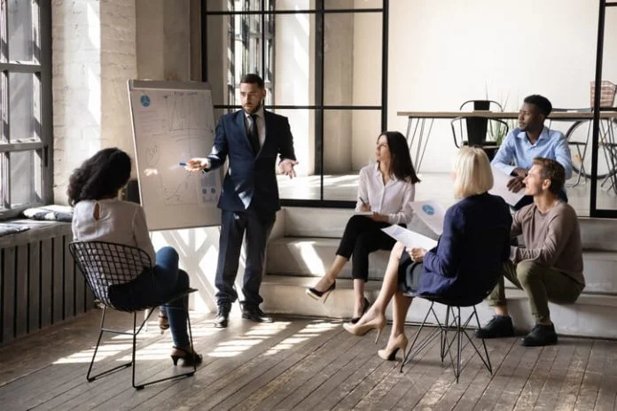 iStock-1227094265 (1) Sales training in B2B business