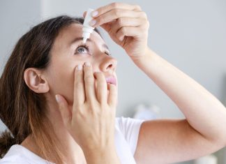 Relieve Dry Eyes from Contact Lenses - putting eye drops