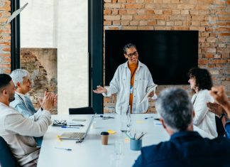 woman leader showing Graceful Power during coaching