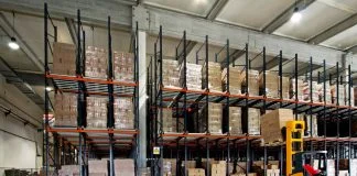 Warehouse Racking Systems - Warehouse forklifter