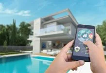 Best Automated Pool Systems for Modern Homes 3D rendering of a modern villa with Automated Pool Systems controlled by a smartphone from the outside