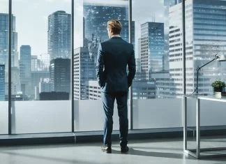CEO Tenure, Succession, and the Value of the Firm CEO Tenure, Succession, and the Value of the Firm