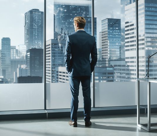 CEO Tenure, Succession, and the Value of the Firm