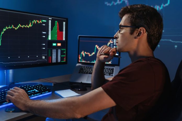 Better Trading Decisions - analyzing trading market
