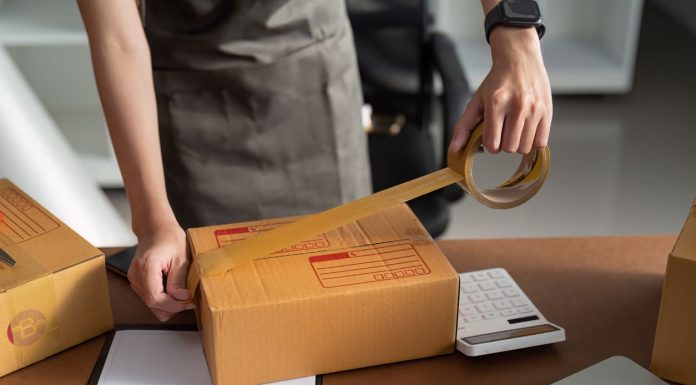 Custom Packaging and 3PL Support - online selling, e-commerce