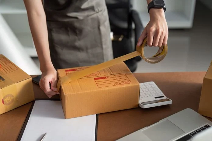 Custom Packaging and 3PL Support - online selling, e-commerce