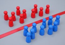 roups of blue and red people figures separated by red line. Geopolitica risks