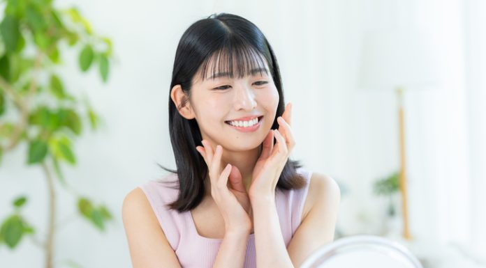 From Control to Harmony: A Japanese Philosophy of Beauty Beauty image of young Japanese women