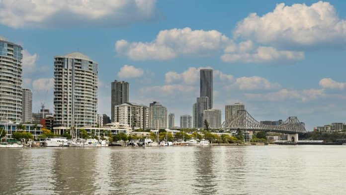 pexels-manvinder-social-1693487697-28100965 (1) Australia's Queensland
