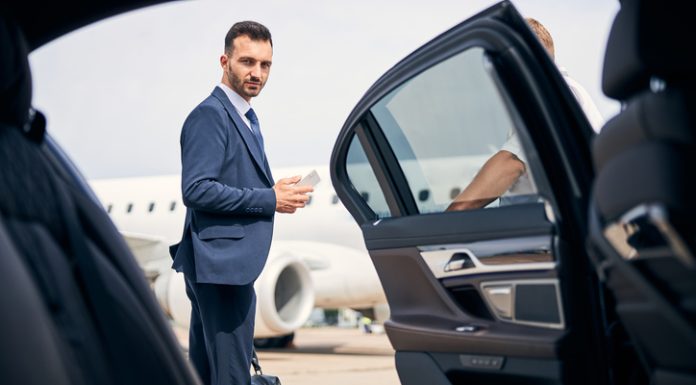 Reliable Executive Airport Pickups During Peak Business Travel Hours at Logan Logan Airport pickup service