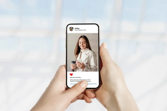 woman gaining instagram likes