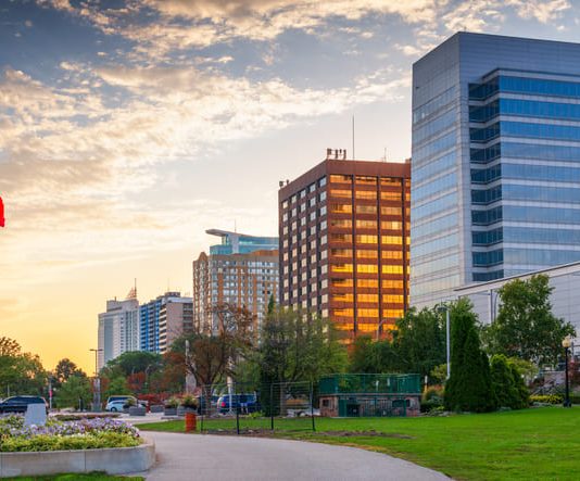 hotel in Ontario