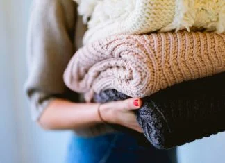 knitted blankets made in Soane Materials