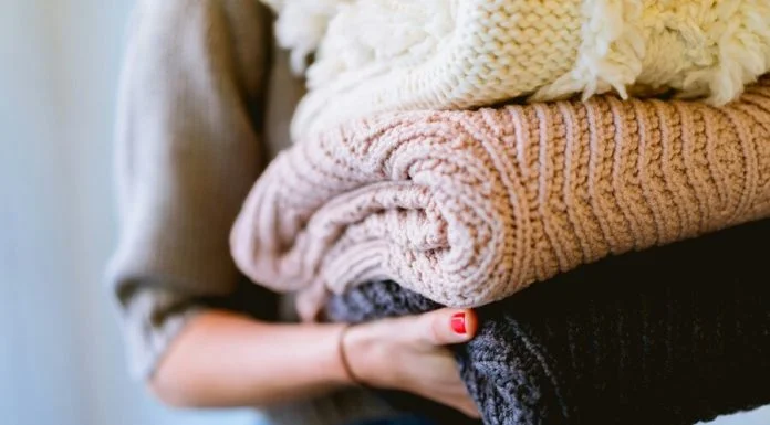 No Factories, No Brands, Just Royalties: Inside Soane Materials’ Bet on Licensed Sustainability knitted blankets made in Soane Materials