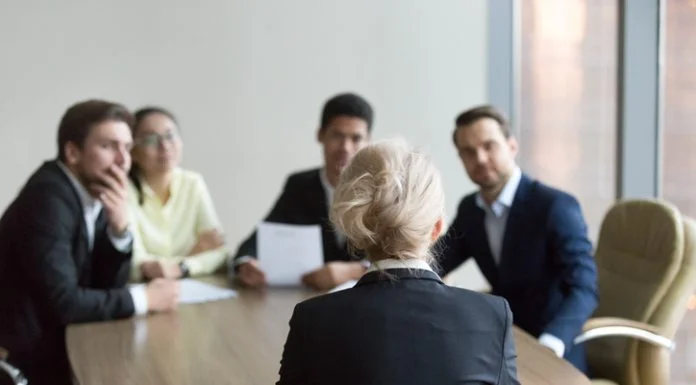 Hiring Employees in Spain Without Compliance