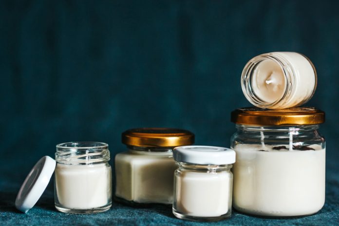 candle manufacturig