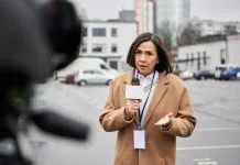 What Kelli Stavast Sees From Pit Road That Never Makes It to Air news reporter Kelli Stavast