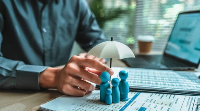 How a ₹1 Crore Life Insurance Policy Can Replace Your Income for Your Family insurance policy for family