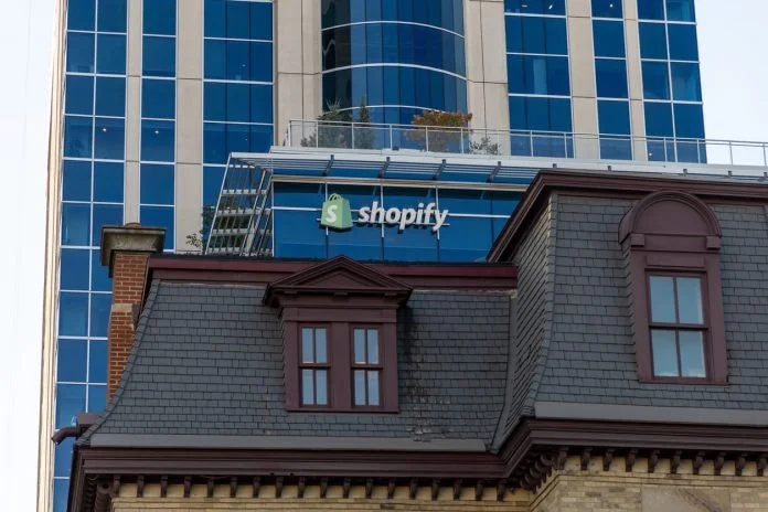 iStock-2267426721 (1) Shopify Quiz App -