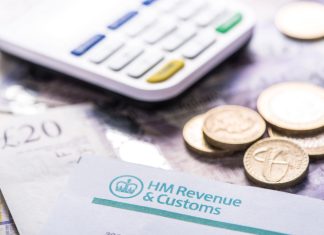 Breaking Up With HMRC: What British Expats Need to Know About Leaving the UK British expats