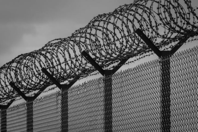 iStock-577950904 (1) Oklahoma Spent a Decade Banning Nicotine From Its Prisons