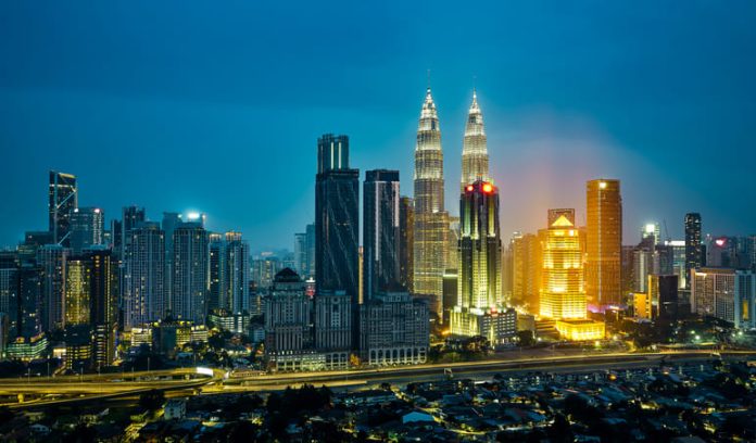 iStock-1198973833 (1) Malaysia internet users