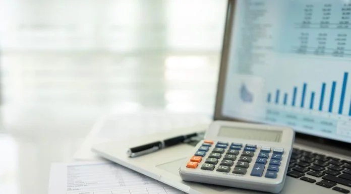 American Expats in Europe - financial budget portfolio