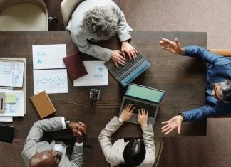 Before You Leave Oracle Early, Consider These Trade-Offs