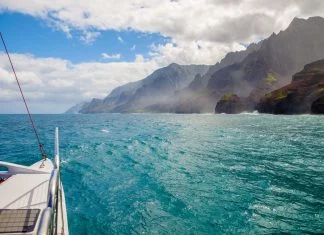 Local Recommendations Every Traveler Uses - Sailing, napali coast