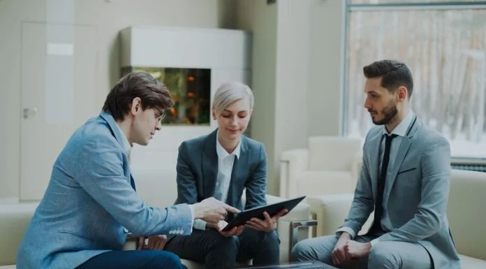 How to Pilot AI Sales Agents Safely Pilot AI Sales Agents Safely