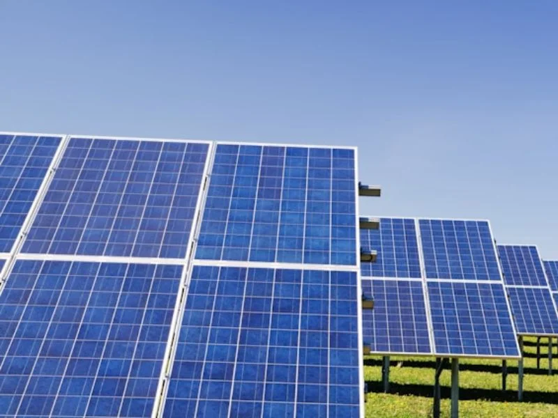 Powering Two Futures: How the UAE Is Building an Energy Portfolio for Tomorrow