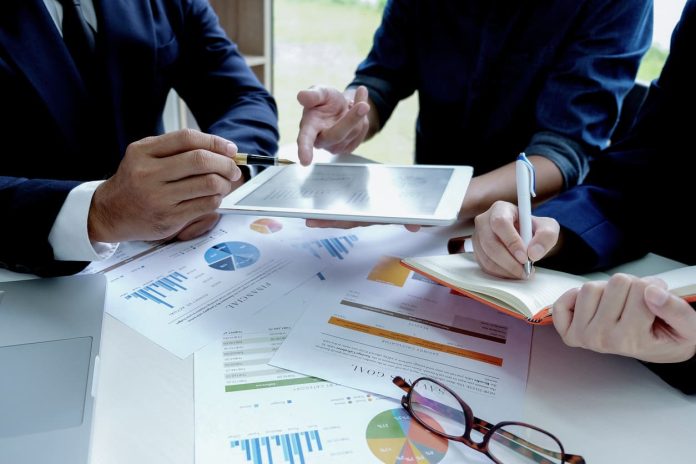 Sustainable Business Growth - Executives are ordering staff