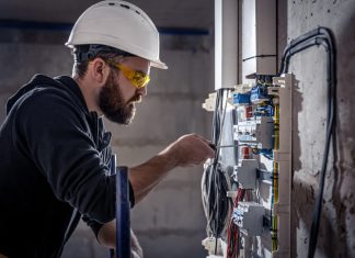 Industrial Conductor, industrial electrical installation