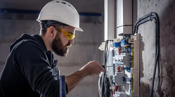 Industrial Conductor Marking Under Harsh Conditions: A Practical Field Guide Industrial Conductor, industrial electrical installation