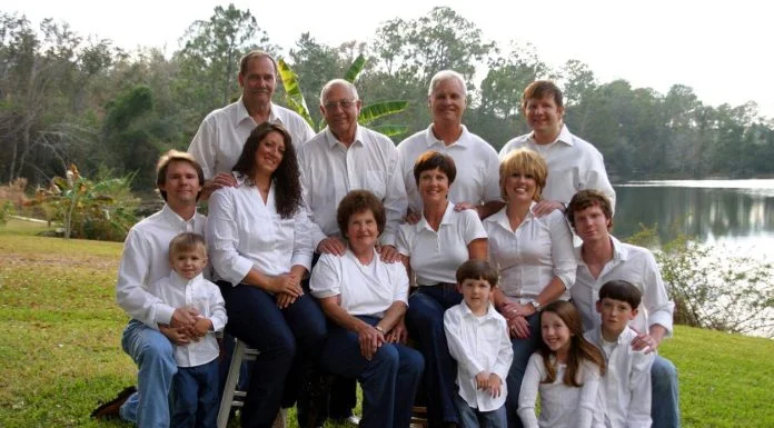 Matching Family Outfits - Family reunion