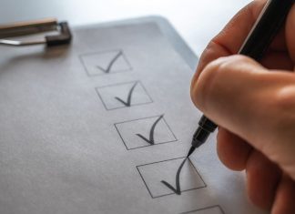 A US Citizen Living in Europe: The First-Year Financial Checklist A US Citizen Living in Europe - ticked off checklist