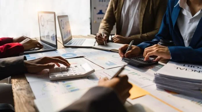 Why More Finance Leaders Are Choosing Nearshore Accounting Teams Over Offshore nearshore accounting teams