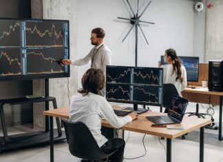 Forex Pricing Explained: Spreads, Execution and Trading Costs Forex Pricing Explained through a trader